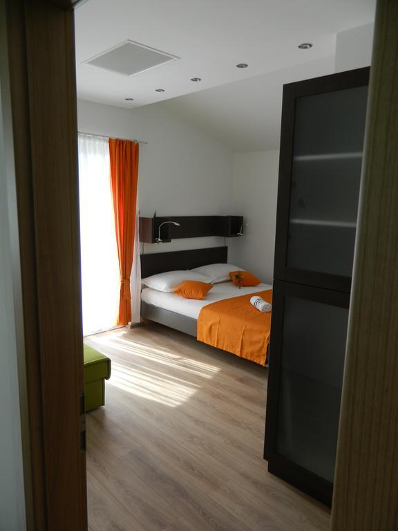 Apartmani Marinovic Podgora Ngoại thất bức ảnh